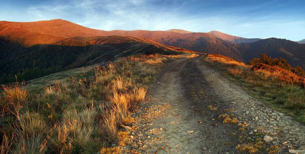 Карпати, туристичний маршрут полониною Красна