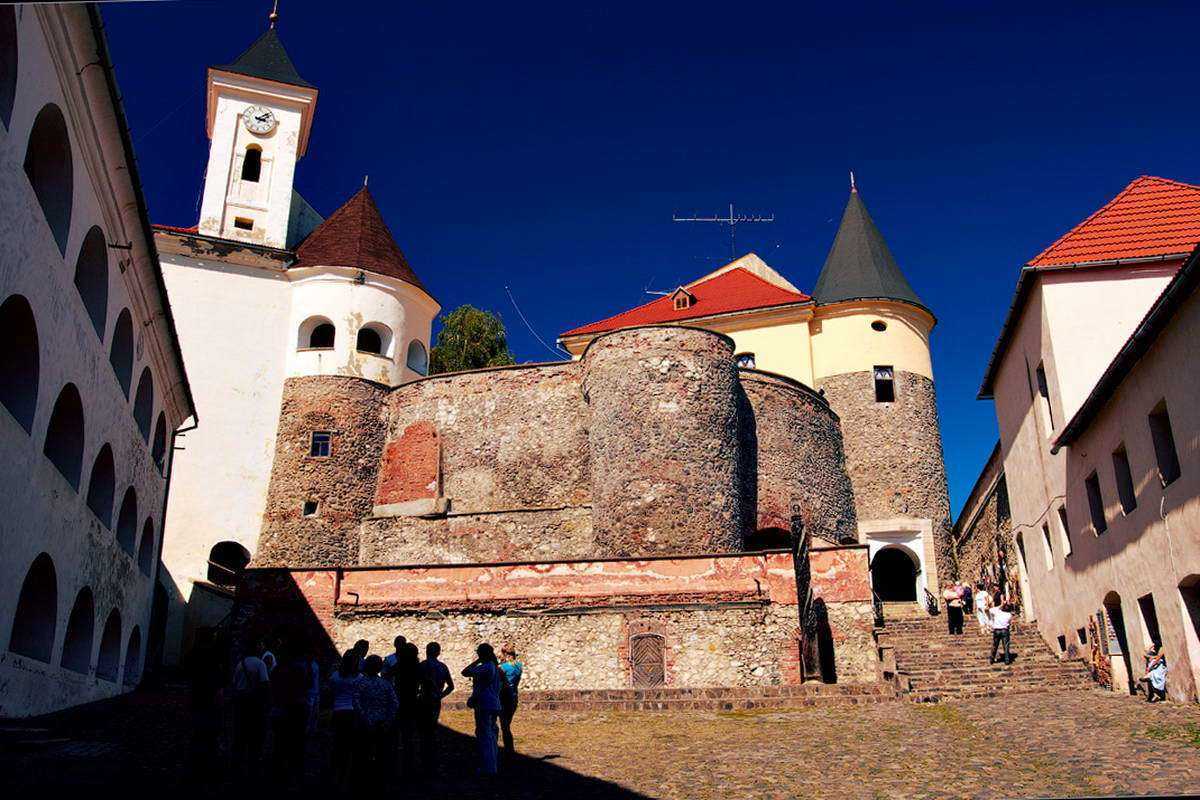 Замок Паланок, г. Мукачево Мукачевский замок Паланок