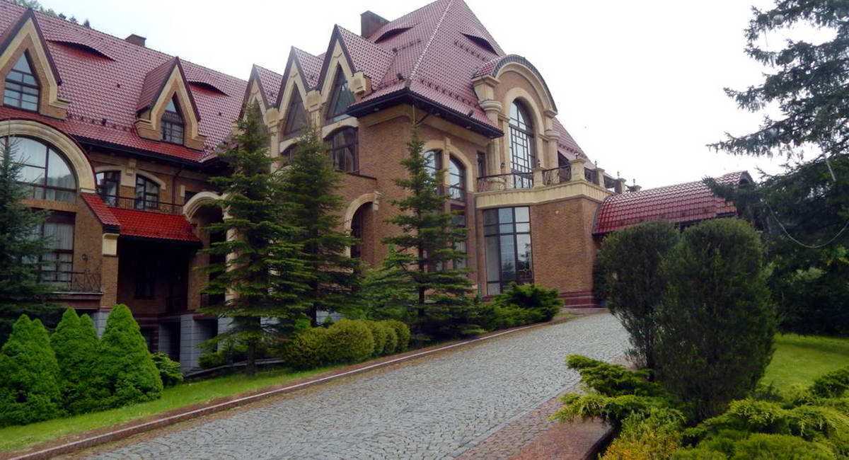 с. Гута, президентская резиденция