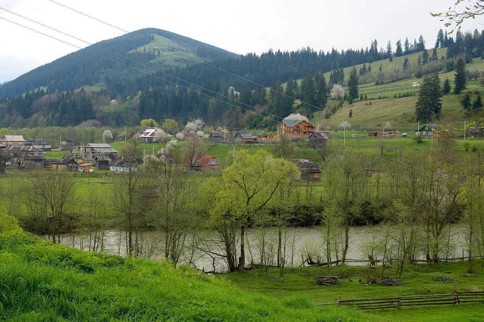 Село Ильцы, туризм в Карпатах Туризм в Карпатах, село Ильцы