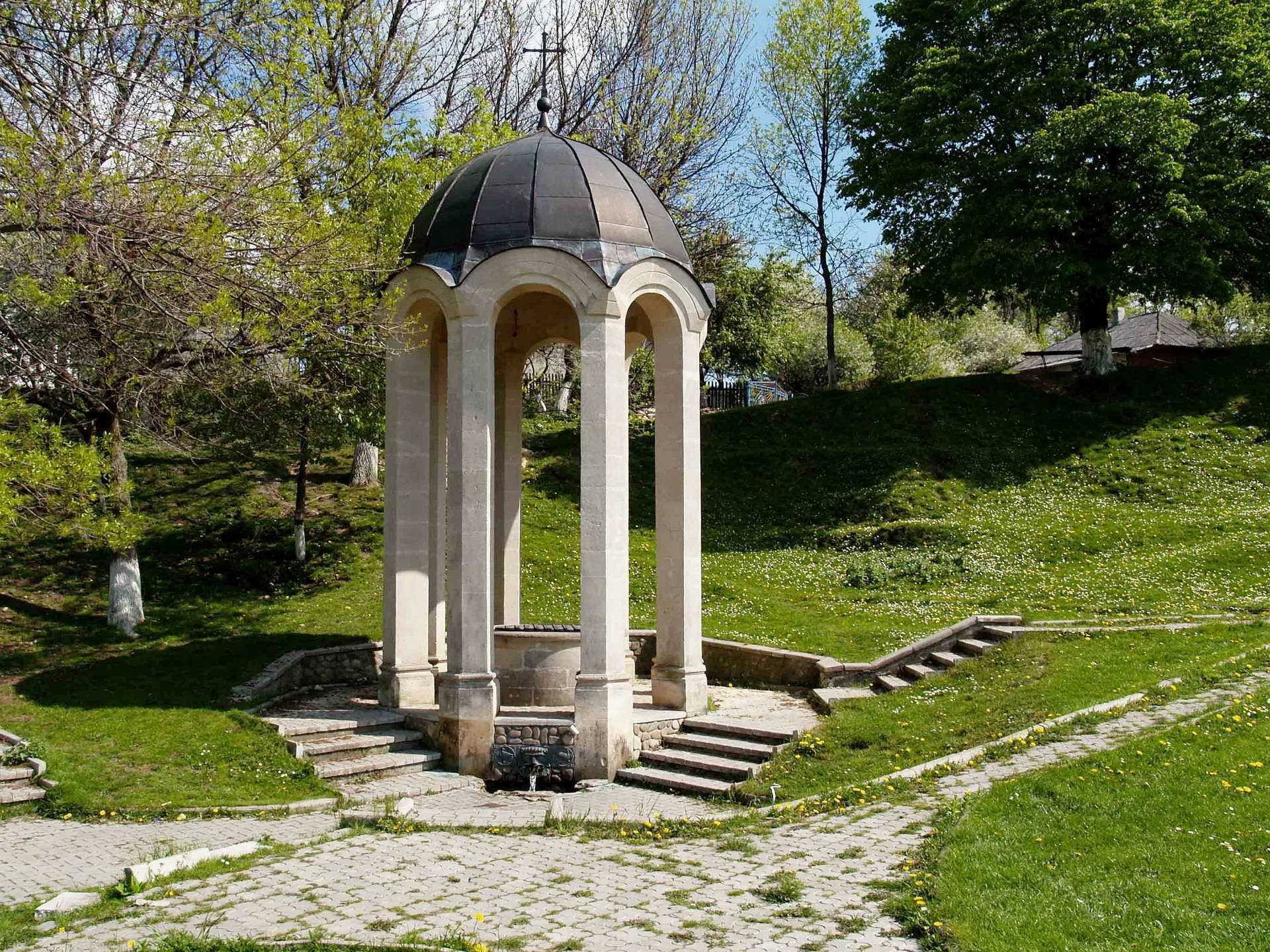 с. Крылос, княжеский колодец