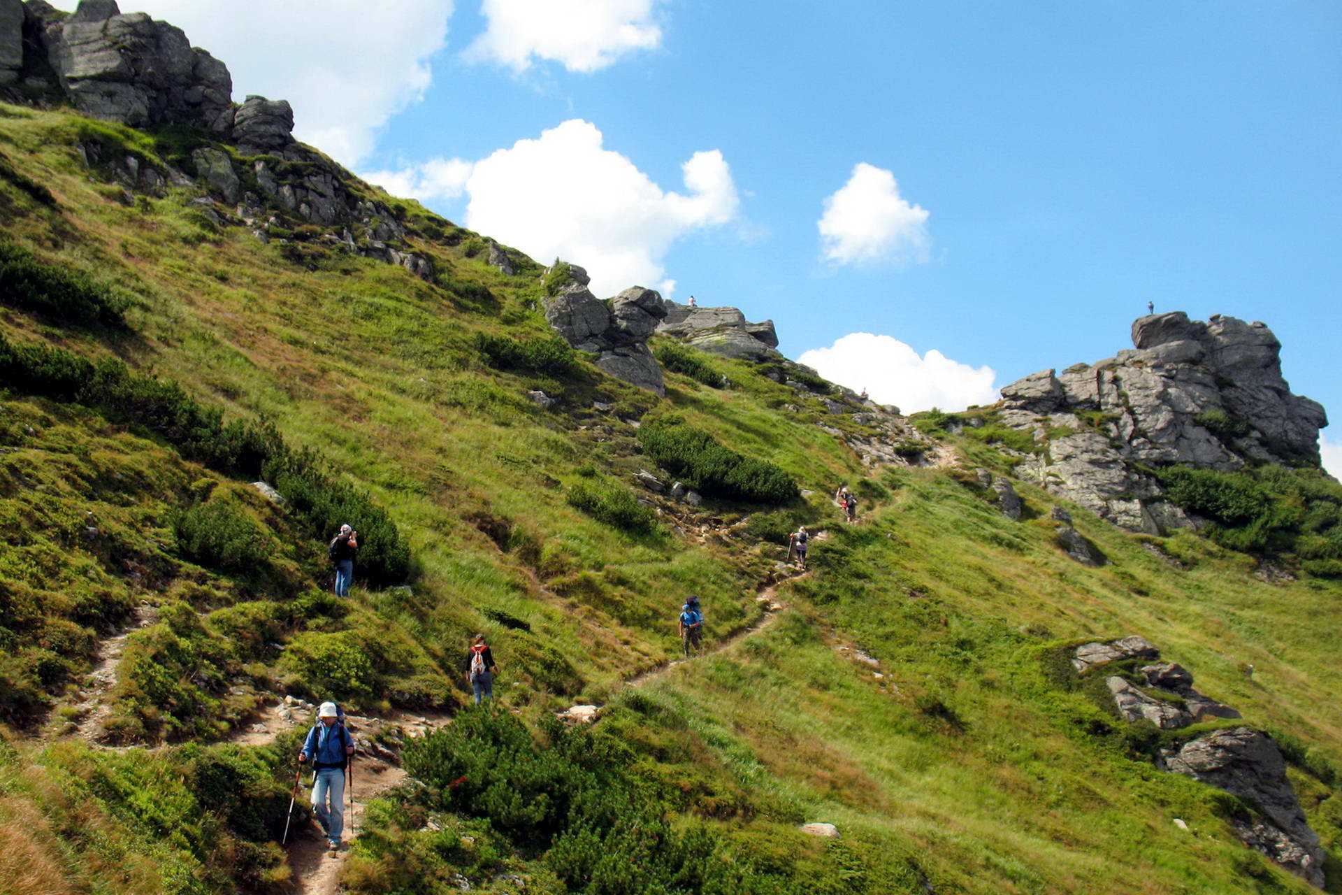 Подъем на вершину Ушастый Камень