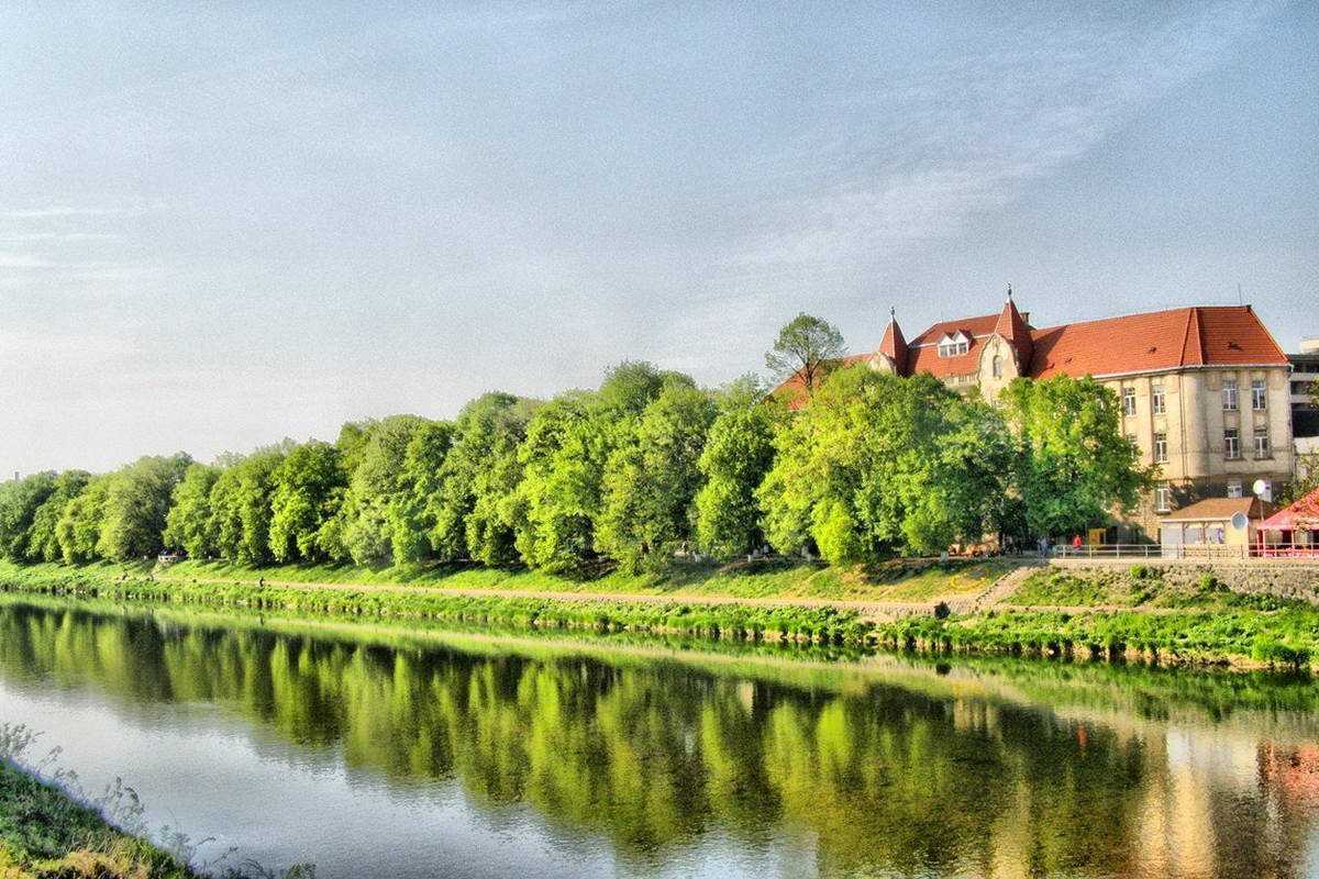 Липова набережна, Ужгород