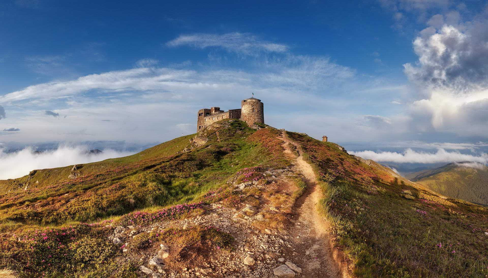 Масив Чорногора, г. Піп Іван Чорногірський