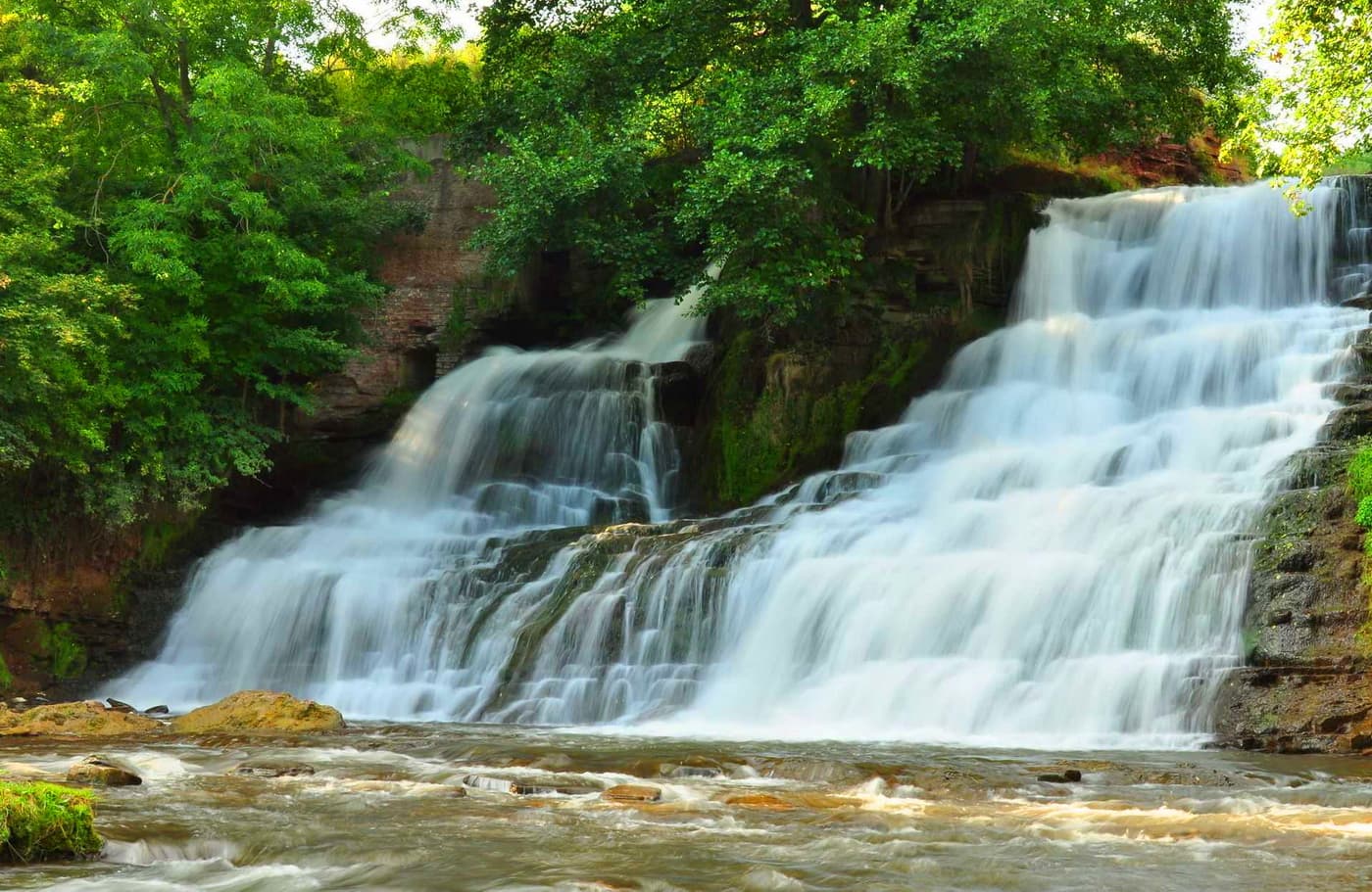 Джуринський (Червоногородський) водоспад