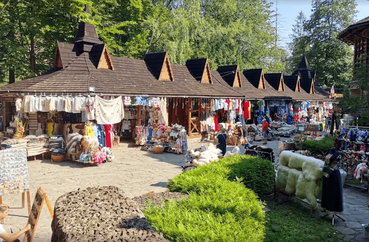 Сувенірний ринок в Яремче Яремче, сувенірний ринок