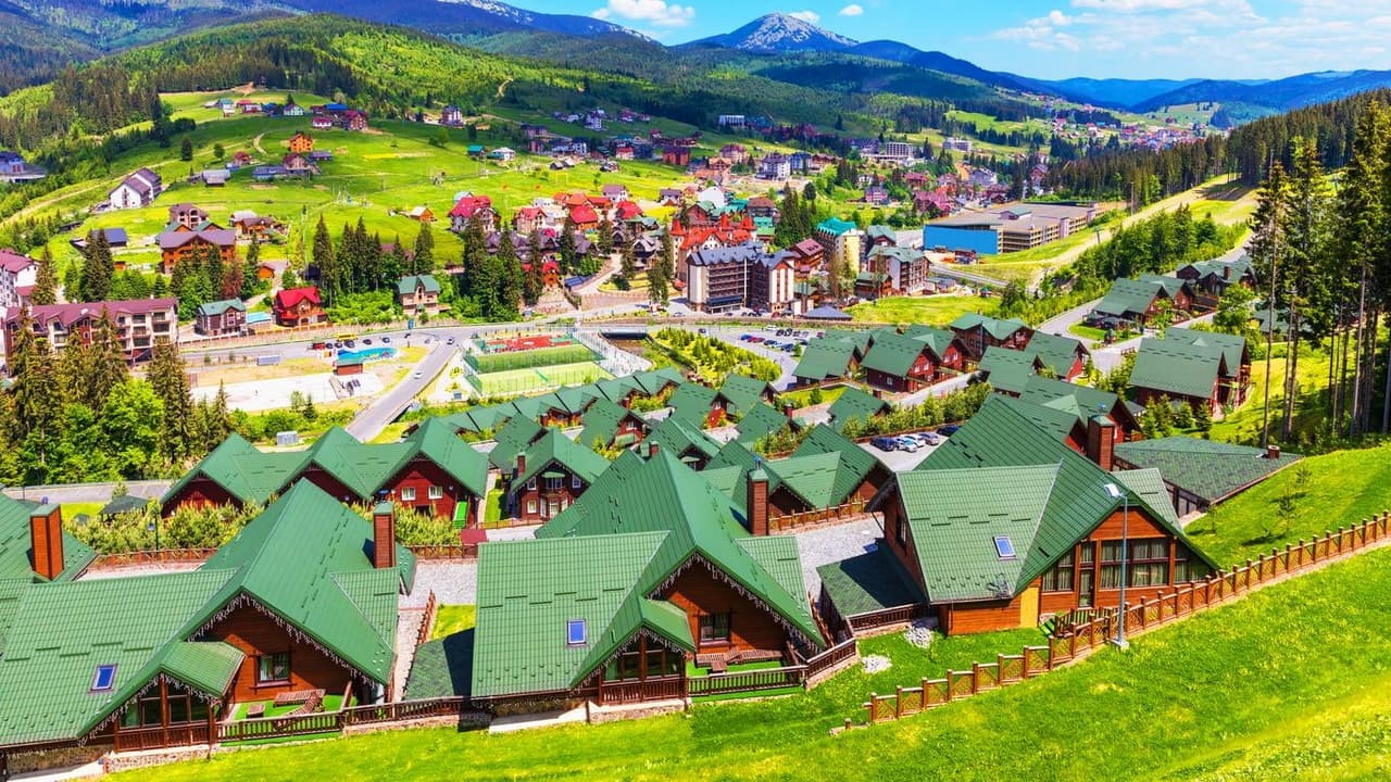 Гірськолижний курорт Буковель