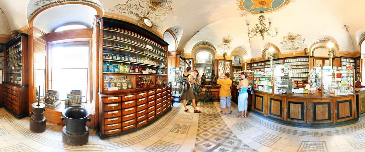 Аптека-музей «Під чорним орлом», м. Львів м. Львів, Аптека-музей «Під чорним орлом»