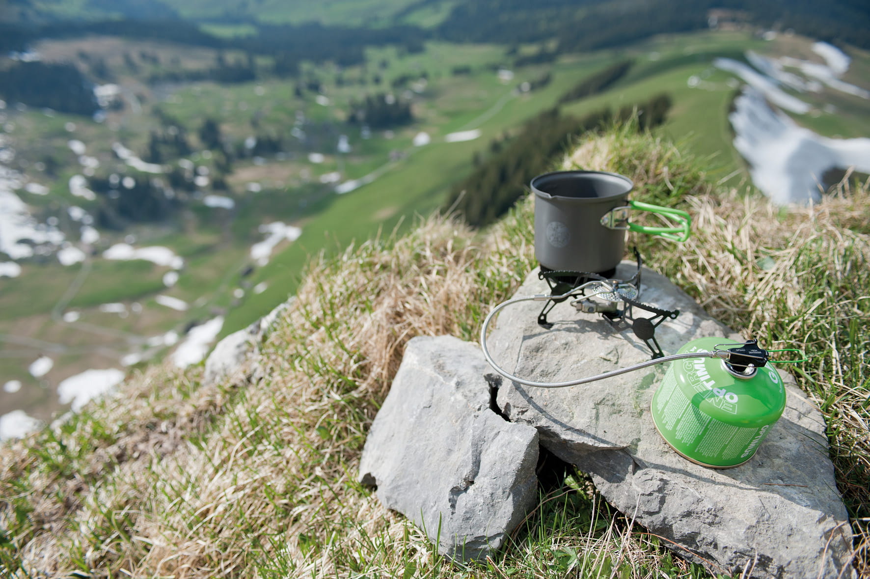 Газовий пальник - зекономить Вам багато часу в поході Газовий пальник для походу в гори