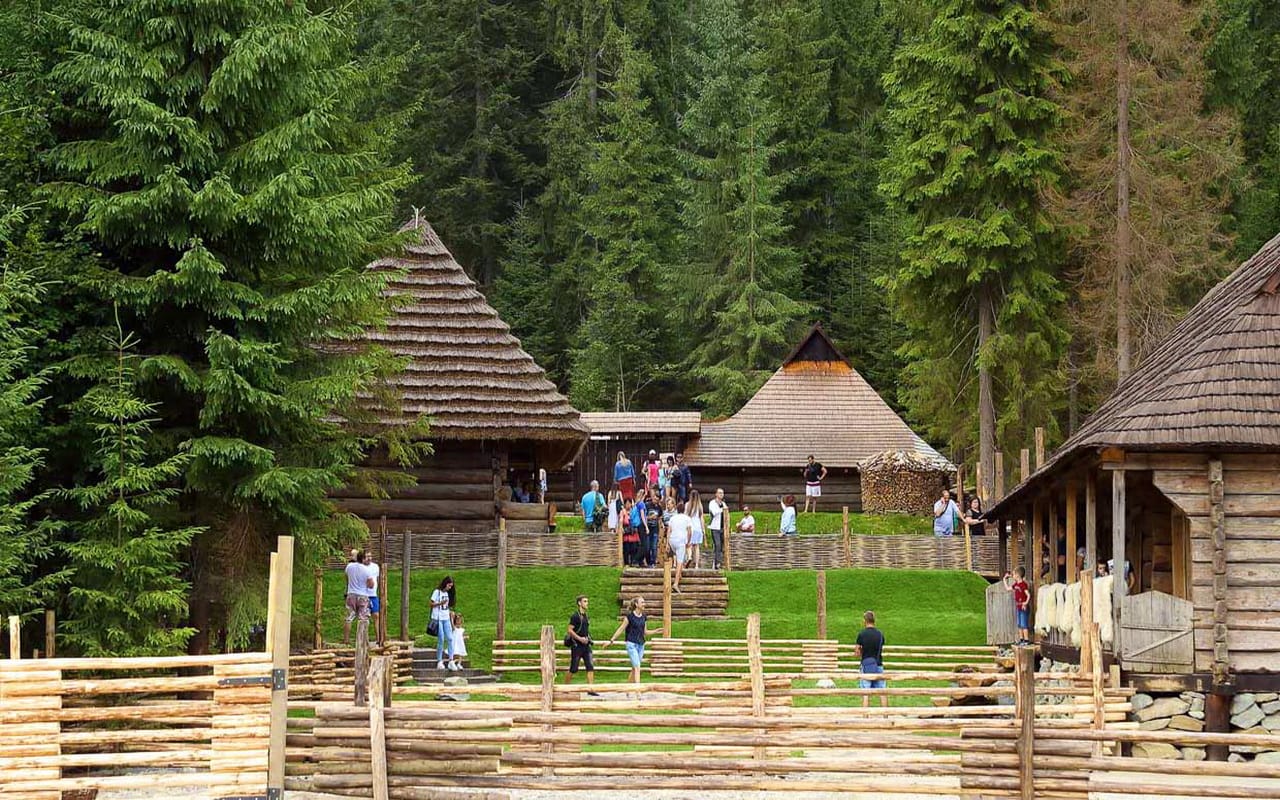 Етнопарк «Гуцул Ленд» в Карпатах Карпати, етнопарк «Гуцул Ленд»