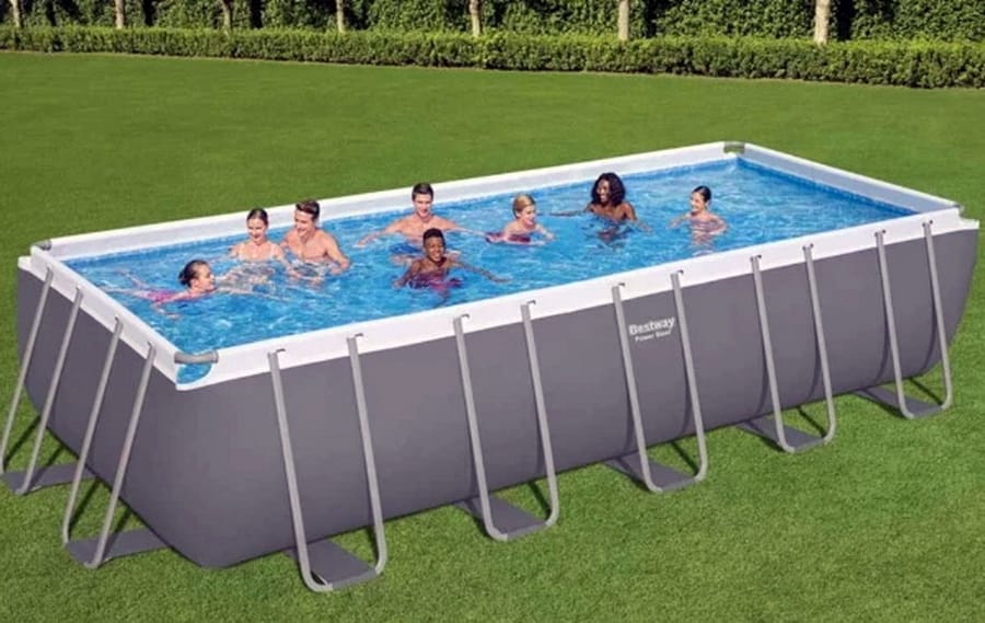 Як обрати літній басейн для дачі